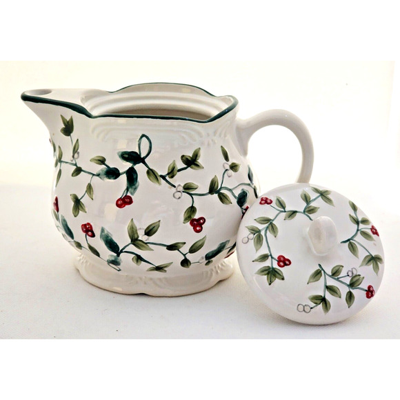 Teapot-Pfalzgraff-Winterberry Pattern-Embossed-White-Green-Red-Holds 24 oz - Picture 4 of 10